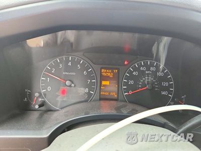 Zdjęcie 9 z 13 samochodu: 2017 NISSAN NV2500 DELIVERY VAN VIN:1N6BF0LY4HN803799 - miniatura