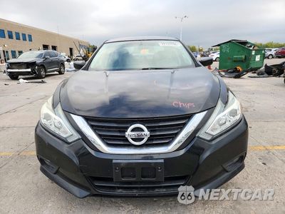 Piąte zdjęcie samochodu w środku: 2017 NISSAN ALTIMA 2.5 SV VIN:1N4AL3AP1HC202516 - miniatura