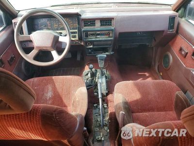 Zdjęcie 8 z 13 samochodu: 1989 NISSAN PATHFINDER XE VIN:JN8HD16Y5KW110766 - miniatura