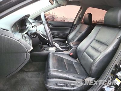 Zdjęcie 7 z 12 samochodu: 2012 HONDA ACCORD SE VIN:1HGCP2F64CA110274 - miniatura