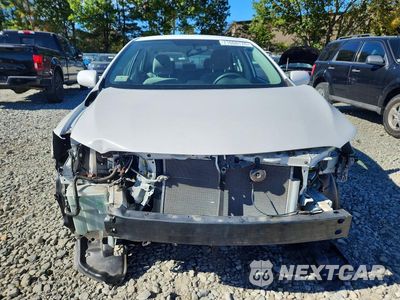 Piąte zdjęcie samochodu w środku: 2013 TOYOTA COROLLA LE VIN:2T1BU4EEXDC957787 - miniatura