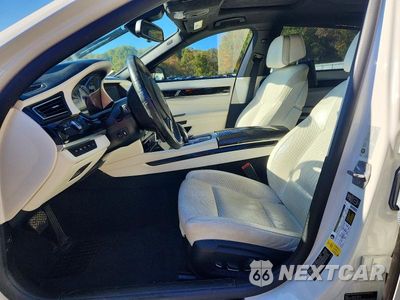 Zdjęcie 7 z 12 samochodu: 2014 BMW ALPINA B7 VIN:WBAYE8C55EDS16062 - miniatura