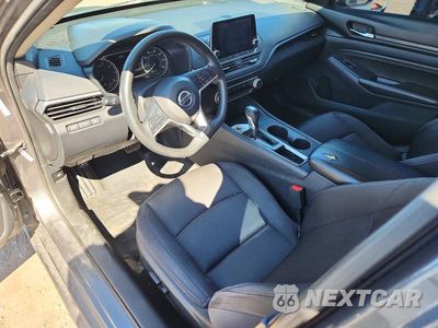 Zdjęcie 8 z 12 samochodu: 2019 NISSAN ALTIMA S VIN:1N4BL4BV4KN308669 - miniatura