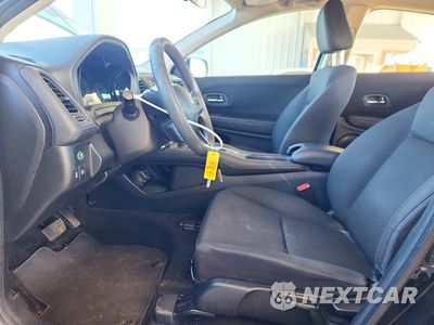 Zdjęcie 7 z 12 samochodu: 2016 HONDA HR-V LX VIN:3CZRU6H32GM749607 - miniatura