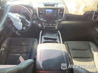 Zdjęcie 8 z 12 samochodu: 2020 RAM 1500 BIG HORN/LONE STAR VIN:1C6SRFFT9LN182279 - miniatura