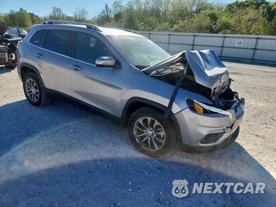 Czwarte zdjęcie samochodu z boku: 2019 JEEP CHEROKEE LATITUDE PLUS VIN:1C4PJLLB4KD420334 - miniatura