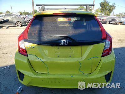 Zdjęcie 6 z 13 samochodu: 2017 HONDA FIT LX VIN:JHMGK5H56HS002582 - miniatura
