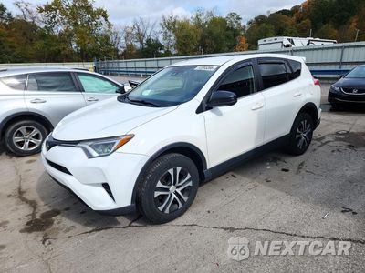 2017 TOYOTA RAV4 LE JTMBFREV3HJ169144 - główne zdjęcie licytacji z USA - miniatura
