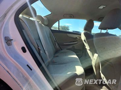 Zdjęcie 10 z 12 samochodu: 2010 TOYOTA COROLLA LE VIN:1NXBU4EE4AZ296283 - miniatura