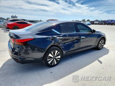 Trzecie zdjęcie samochodu z tyłu: 2021 NISSAN ALTIMA SV VIN:1N4BL4DW4MN314075 - miniatura