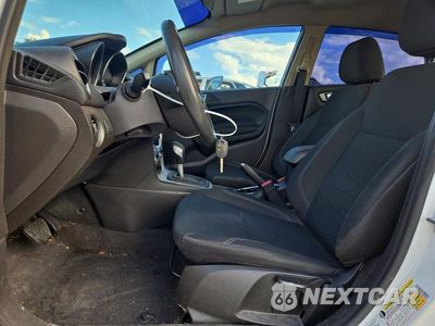 Zdjęcie 7 z 12 samochodu: 2015 FORD FIESTA SE VIN:3FADP4BJ5FM219591 - miniatura