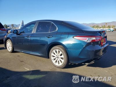 Drugie zdjęcie samochodu z przodu: 2018 TOYOTA CAMRY LE VIN:4T1B11HKXJU664667 - miniatura