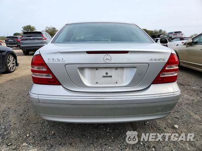 Zdjęcie 6 z 12 samochodu: 2004 MERCEDES-BENZ C 320 4MATIC VIN:WDBRF84J64F543278 - miniatura