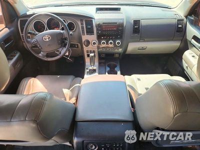 Zdjęcie 8 z 13 samochodu: 2012 TOYOTA SEQUOIA SR5 VIN:5TDZM5G18CS004161 - miniatura