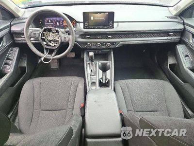 Zdjęcie 8 z 13 samochodu: 2025 HONDA ACCORD SE VIN:1HGCY1F46SA062622 - miniatura