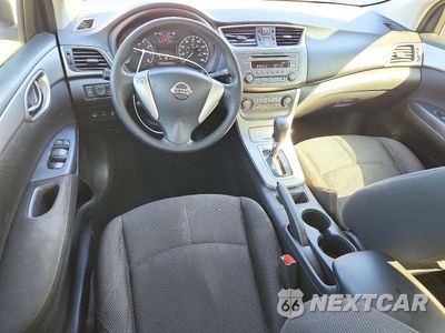 Zdjęcie 8 z 13 samochodu: 2013 NISSAN SENTRA S VIN:3N1AB7AP8DL768856 - miniatura