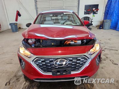 Piąte zdjęcie samochodu w środku: 2020 HYUNDAI IONIQ SE VIN:KMHC75LC3LU242592 - miniatura