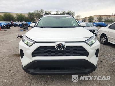 Piąte zdjęcie samochodu w środku: 2025 TOYOTA RAV4 HYBRID XLE VIN:JTMRWRFV5SD317538 - miniatura