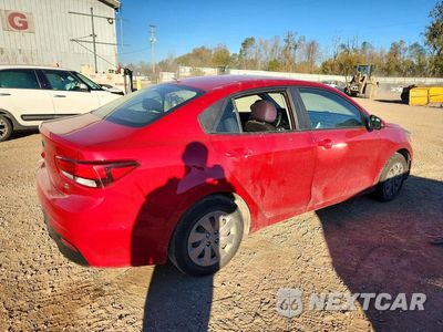 Trzecie zdjęcie samochodu z tyłu: 2020 KIA RIO S VIN:3KPA24AD6LE293289 - miniatura