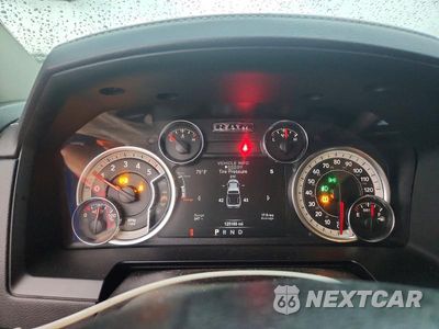 Zdjęcie 9 z 12 samochodu: 2018 RAM 1500 LARAMIE VIN:1C6RR7NM3JS345635 - miniatura