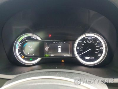 Zdjęcie 9 z 12 samochodu: 2018 KIA NIRO EX VIN:KNDCC3LC0J5116945 - miniatura
