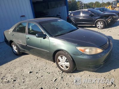 Czwarte zdjęcie samochodu z boku: 2004 TOYOTA CAMRY LE VIN:4T1BE32KX4U374202 - miniatura