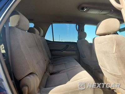 Zdjęcie 11 z 13 samochodu: 2004 TOYOTA SEQUOIA SR5 VIN:5TDZT34A14S223380 - miniatura