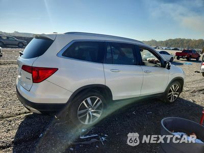 Trzecie zdjęcie samochodu z tyłu: 2017 HONDA PILOT TOURING VIN:5FNYF5H99HB017264 - miniatura