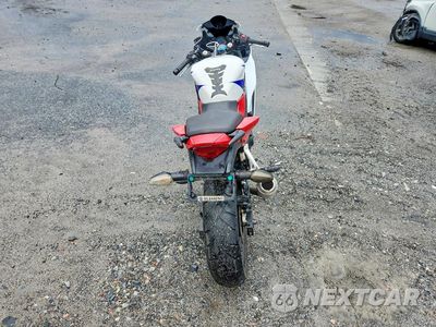 Czwarte zdjęcie samochodu z boku: 2015 HONDA CBR300 R VIN:MLHNC5107F5101005 - miniatura