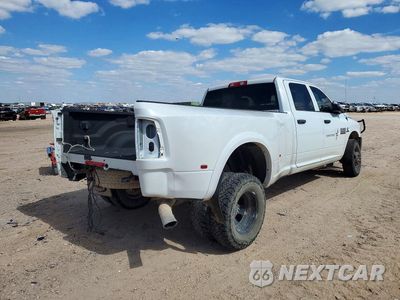 Trzecie zdjęcie samochodu z tyłu: 2018 RAM 3500 ST VIN:3C63RRGL2JG293122 - miniatura