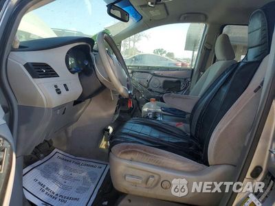 Zdjęcie 7 z 14 samochodu: 2011 TOYOTA SIENNA LE VIN:5TDKK3DC3BS083352 - miniatura