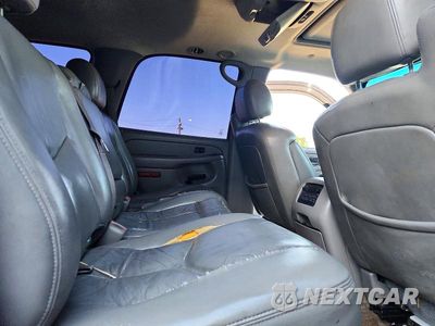 Zdjęcie 11 z 13 samochodu: 2005 GMC YUKON VIN:1GKEK13T25J252124 - miniatura