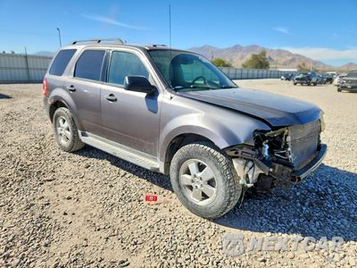 Czwarte zdjęcie samochodu z boku: 2012 FORD ESCAPE XLT VIN:1FMCU9DGXCKB81318 - miniatura