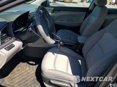 Zdjęcie 7 z 12 samochodu: 2018 HYUNDAI ELANTRA SE VIN:5NPD74LFXJH298422 - miniatura