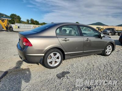 Trzecie zdjęcie samochodu z tyłu: 2008 HONDA CIVIC EXL VIN:2HGFA16918H348143 - miniatura