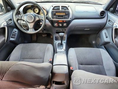 Zdjęcie 8 z 13 samochodu: 2003 TOYOTA RAV4 BASE VIN:JTEGH20V830104640 - miniatura