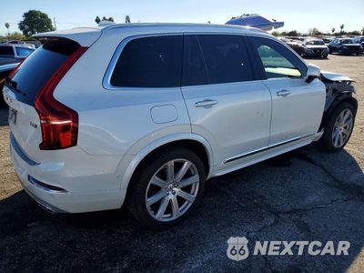 Trzecie zdjęcie samochodu z tyłu: 2018 VOLVO XC90 T6 VIN:YV4A22PL4J1373089 - miniatura