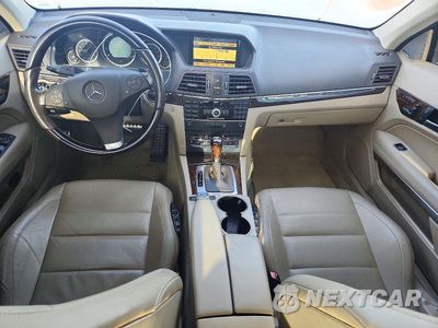 Zdjęcie 8 z 12 samochodu: 2011 MERCEDES-BENZ E 350 VIN:WDDKJ5GB8BF116014 - miniatura