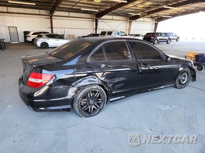 Trzecie zdjęcie samochodu z tyłu: 2013 MERCEDES-BENZ C 250 VIN:WDDGF4HB1DA804551 - miniatura