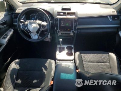 Zdjęcie 8 z 12 samochodu: 2014 TOYOTA CAMRY SE VIN:4T1BF1FK0EU470370 - miniatura