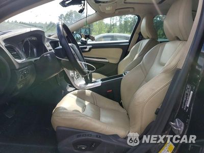 Zdjęcie 7 z 13 samochodu: 2017 VOLVO S60 VIN:YV126MFL3H2432138 - miniatura