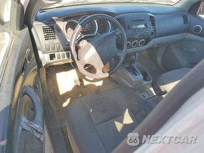 Zdjęcie 8 z 12 samochodu: 2007 TOYOTA TACOMA BASE VIN:5TENX22N47Z324911 - miniatura