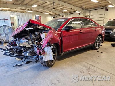 2016 FORD TAURUS SHO 1FAHP2KT4GG141629 - główne zdjęcie licytacji z USA - miniatura