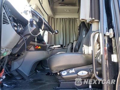 Zdjęcie 7 z 14 samochodu: 2019 KENWORTH CONSTRUCTI VIN:1XKYDP9X6KJ289614 - miniatura