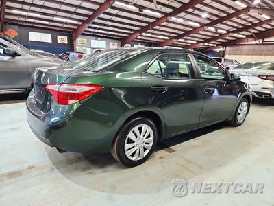 Trzecie zdjęcie samochodu z tyłu: 2016 TOYOTA COROLLA LE VIN:2T1BURHE8GC560379 - miniatura