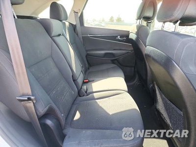 Zdjęcie 11 z 13 samochodu: 2016 KIA SORENTO LX VIN:5XYPGDA39GG164734 - miniatura