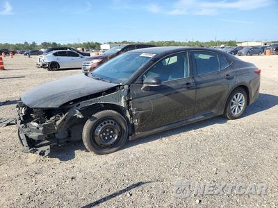 2025 TOYOTA CAMRY LE 4T1DAACK2SU113862 - główne zdjęcie licytacji z USA - miniatura