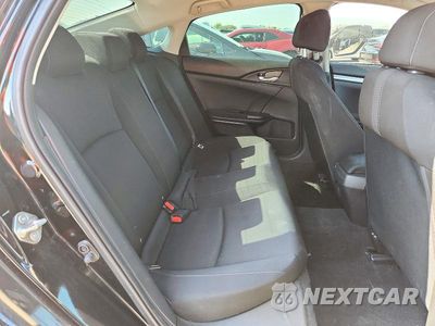Zdjęcie 10 z 12 samochodu: 2019 HONDA CIVIC LX VIN:2HGFC2F62KH504736 - miniatura