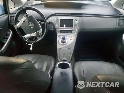 Zdjęcie 8 z 12 samochodu: 2013 TOYOTA PRIUS FIVE VIN:JTDKN3DUXD5654067 - miniatura