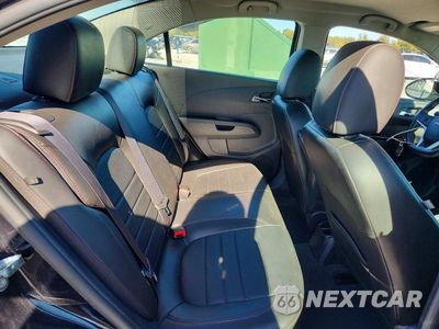 Zdjęcie 10 z 12 samochodu: 2015 CHEVROLET SONIC RS VIN:1G1JG5SB2F4171385 - miniatura